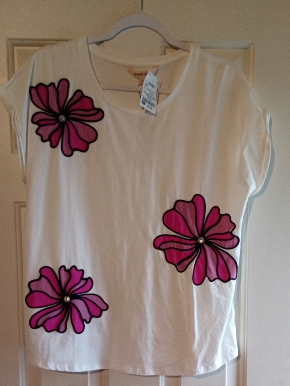 Meshki White Short-Sleeve Tee with Pink Floral Accents